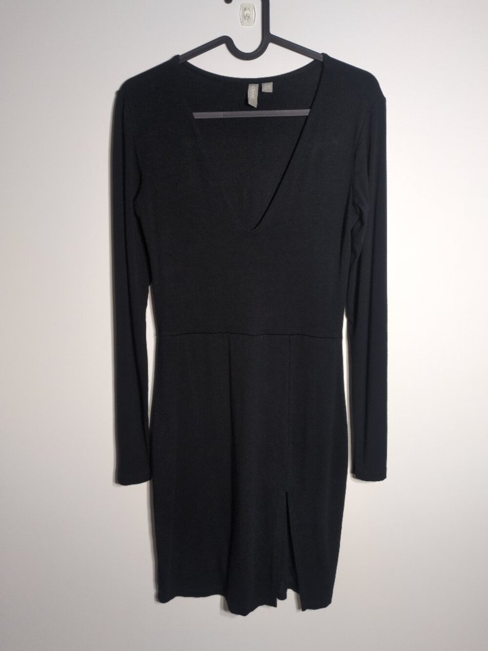 Asos Little Black Dress Size 4 LBD V Neck Lined Pencil Skirt Long Sleeve